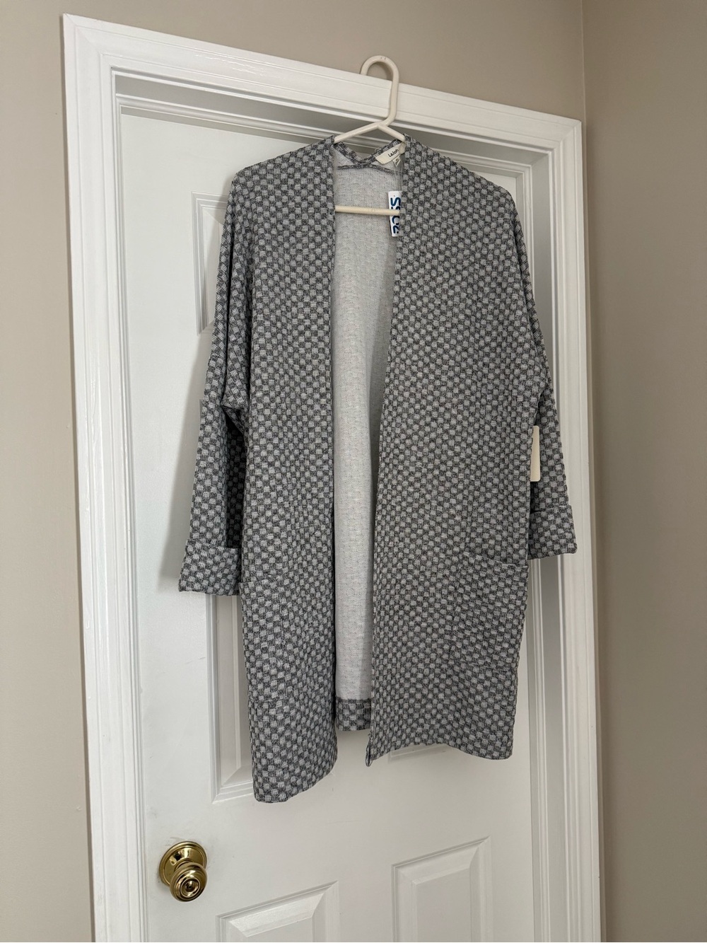 NWT Gray Patterned Open-Front Women's Sweater Cardigan Size XL